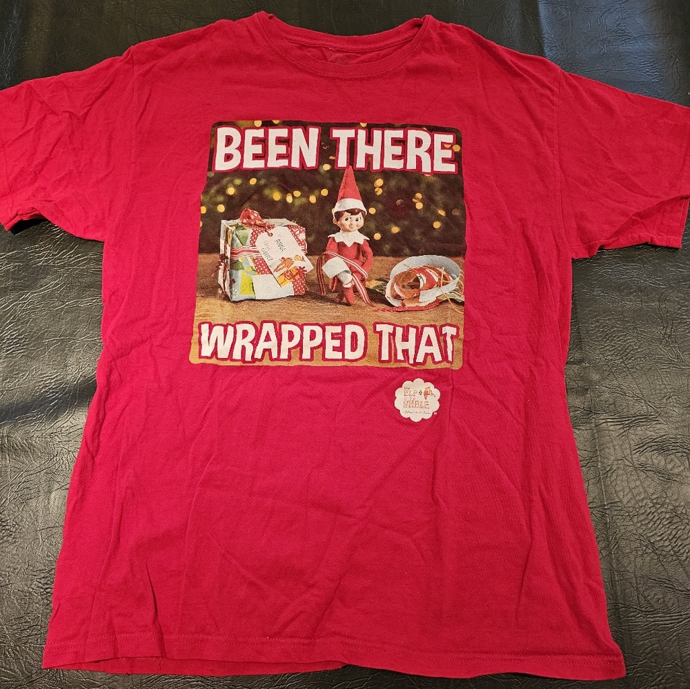ELF ON A SHELF TEE shirt